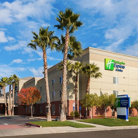 Holiday Inn Express Hotel & Suites Vacaville By Ihg Eksteriør bilde