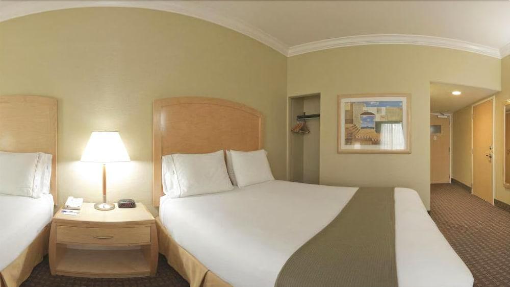 Holiday Inn Express Hotel & Suites Vacaville By Ihg Eksteriør bilde