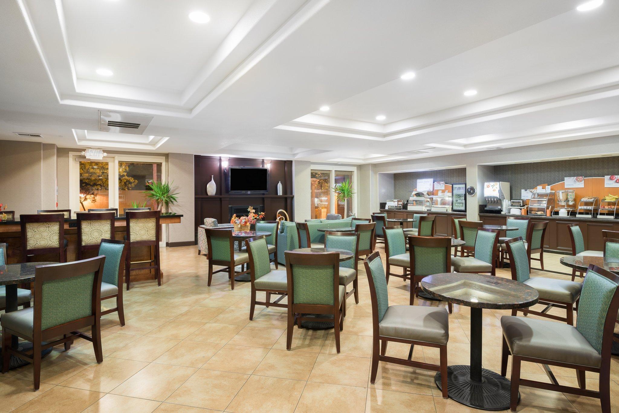 Holiday Inn Express Hotel & Suites Vacaville By Ihg Eksteriør bilde