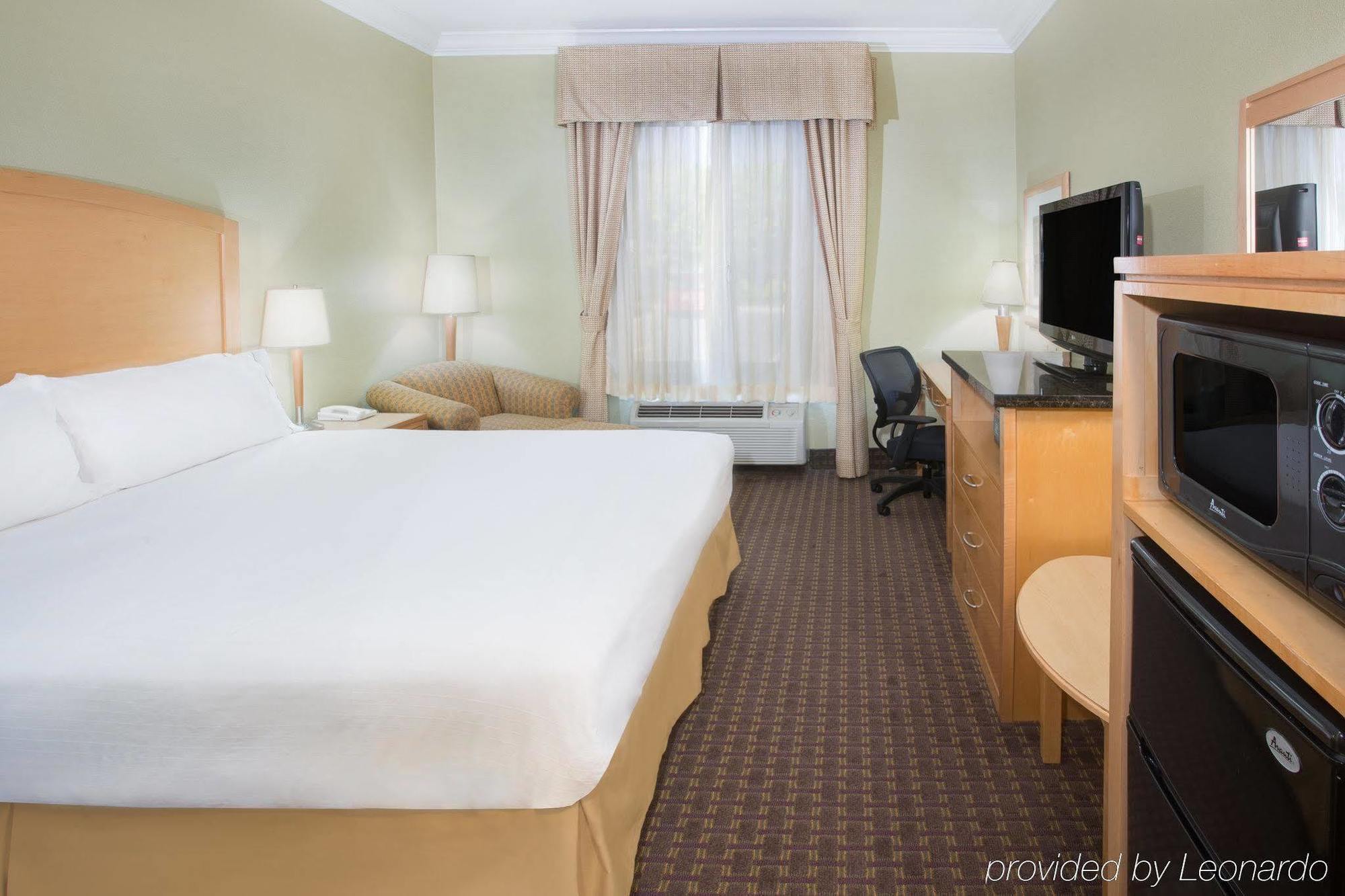 Holiday Inn Express Hotel & Suites Vacaville By Ihg Eksteriør bilde